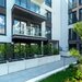 Trei camere, apartament modern cu gradina privata. Mutare imediata